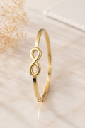 Anti Tarnish Infinity Love bracelet regular size
