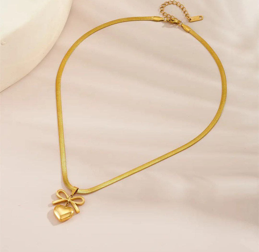 Anti Tarnish Bow Heart Snake Chain Necklace